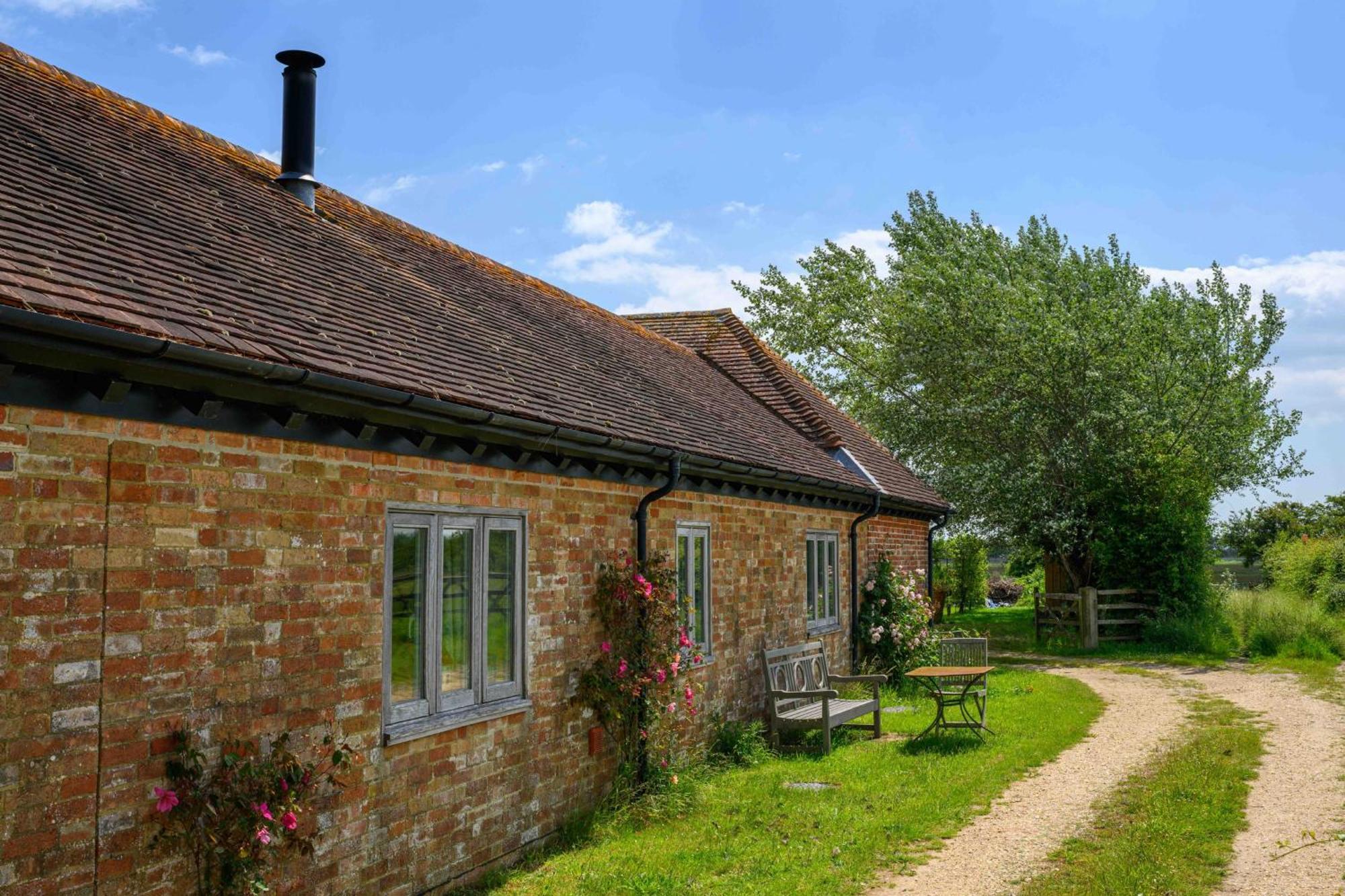 Gins Barn Villa Southampton Exteriör bild